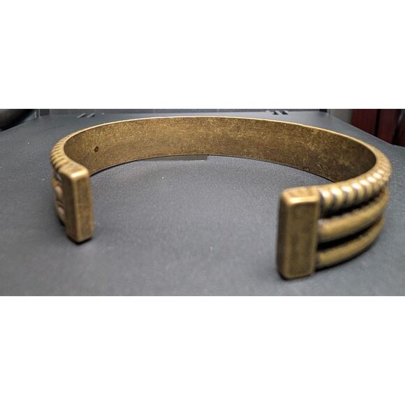 Vintage Solid Brass Open Cuff Bracelet Antique Gold Ribbed Minimalist Statement - Picture 6 of 9